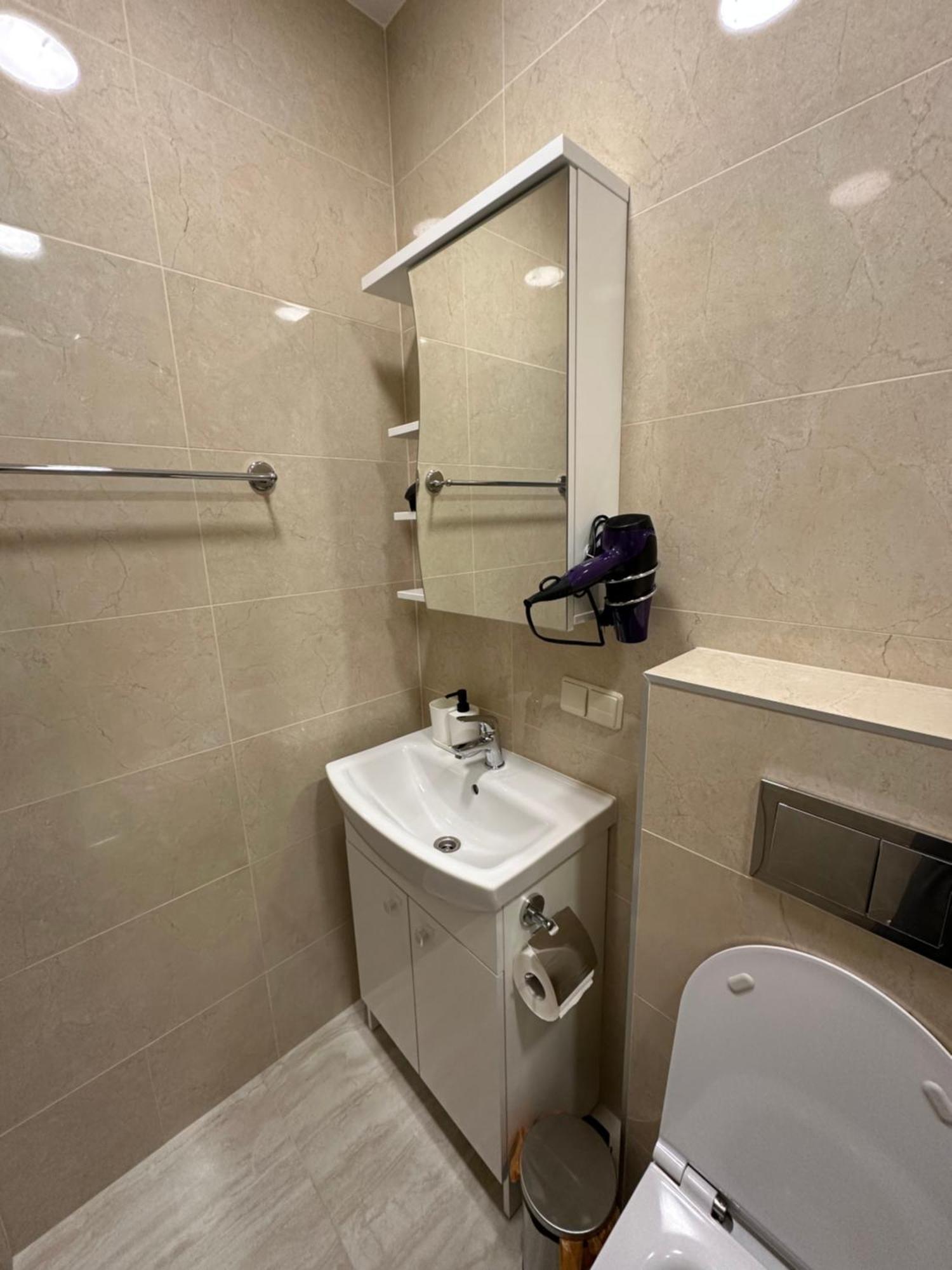 Uzupio Apartamentai Nemokamas Parkingas Huoneisto Vilna